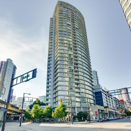Heart Of Downtown 1 Bd Entire Condo - Pool, Gym, Parking, Office, Ac Vancouver Eksteriør bilde