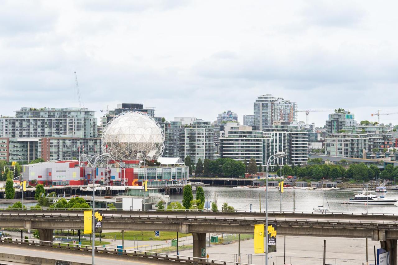 Heart Of Downtown 1 Bd Entire Condo - Pool, Gym, Parking, Office, Ac Vancouver Eksteriør bilde